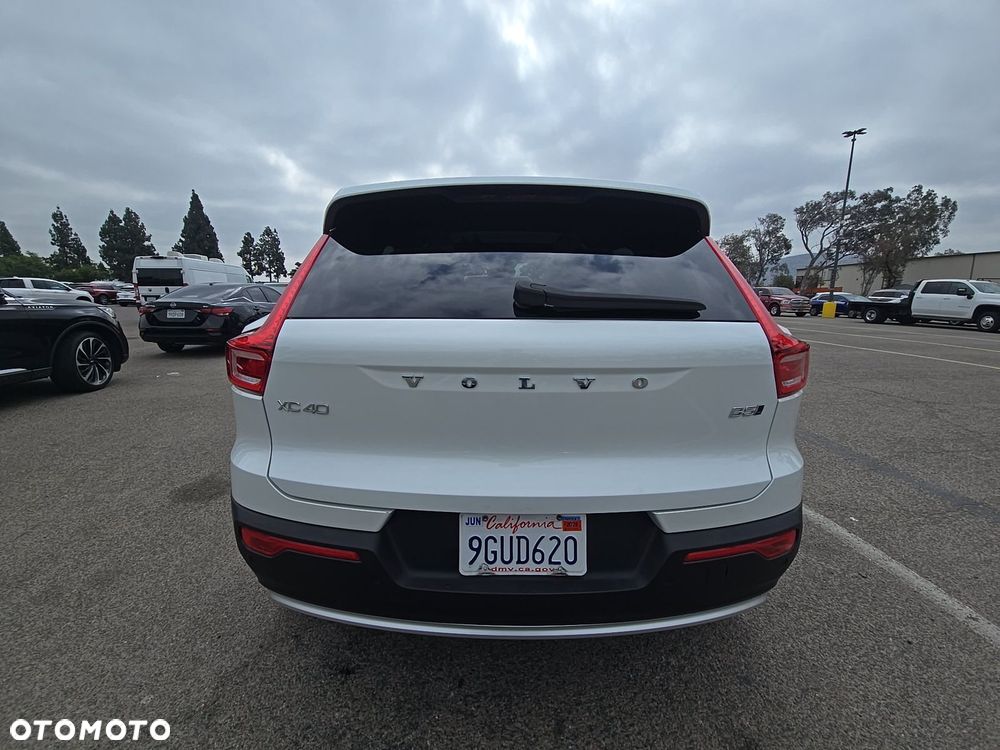 Volvo XC 40 B5 B AWD Ultimate Bright - 6