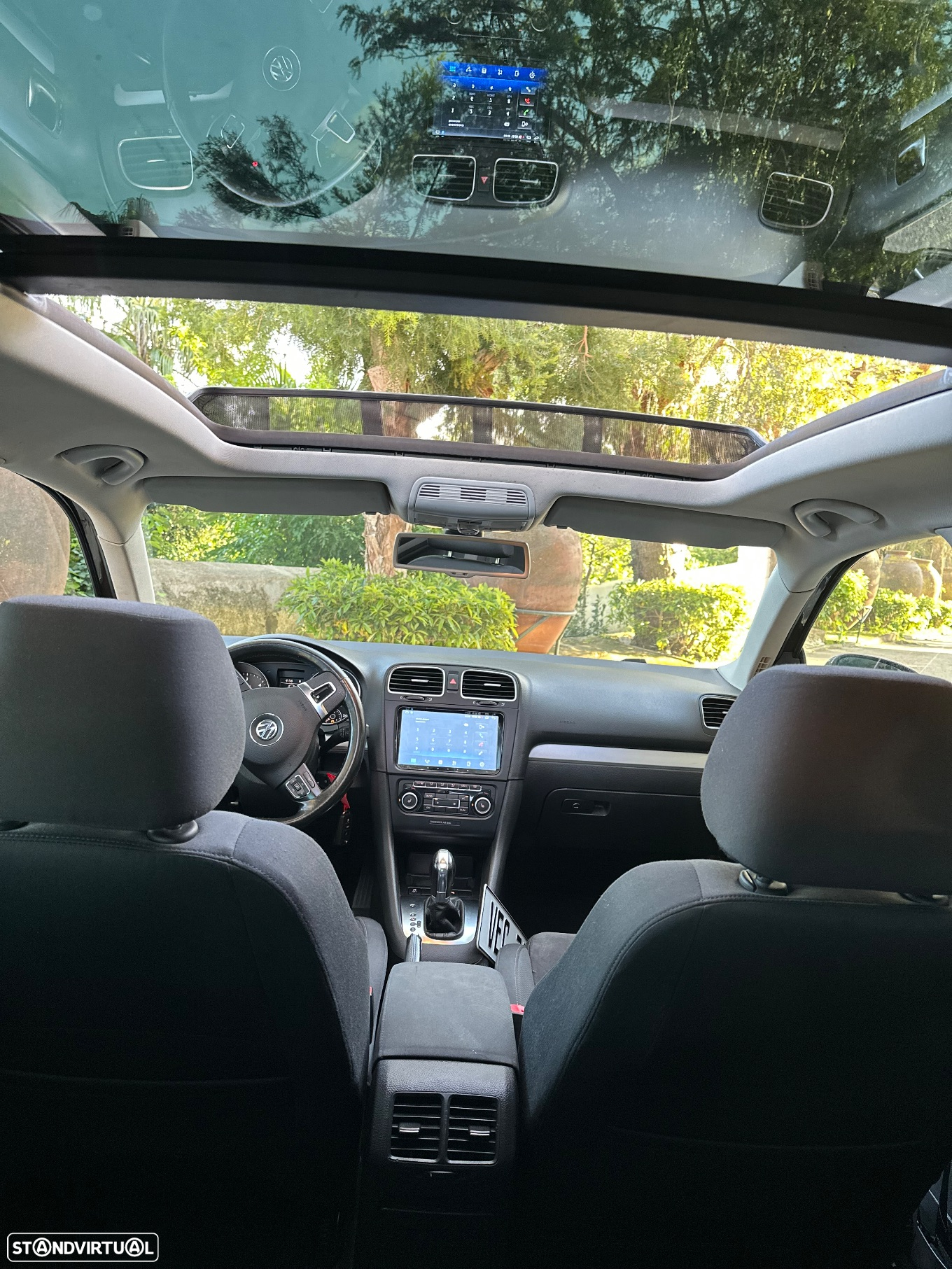 VW Golf 2.0 TDi BlueMotion Confortline DSG - 22