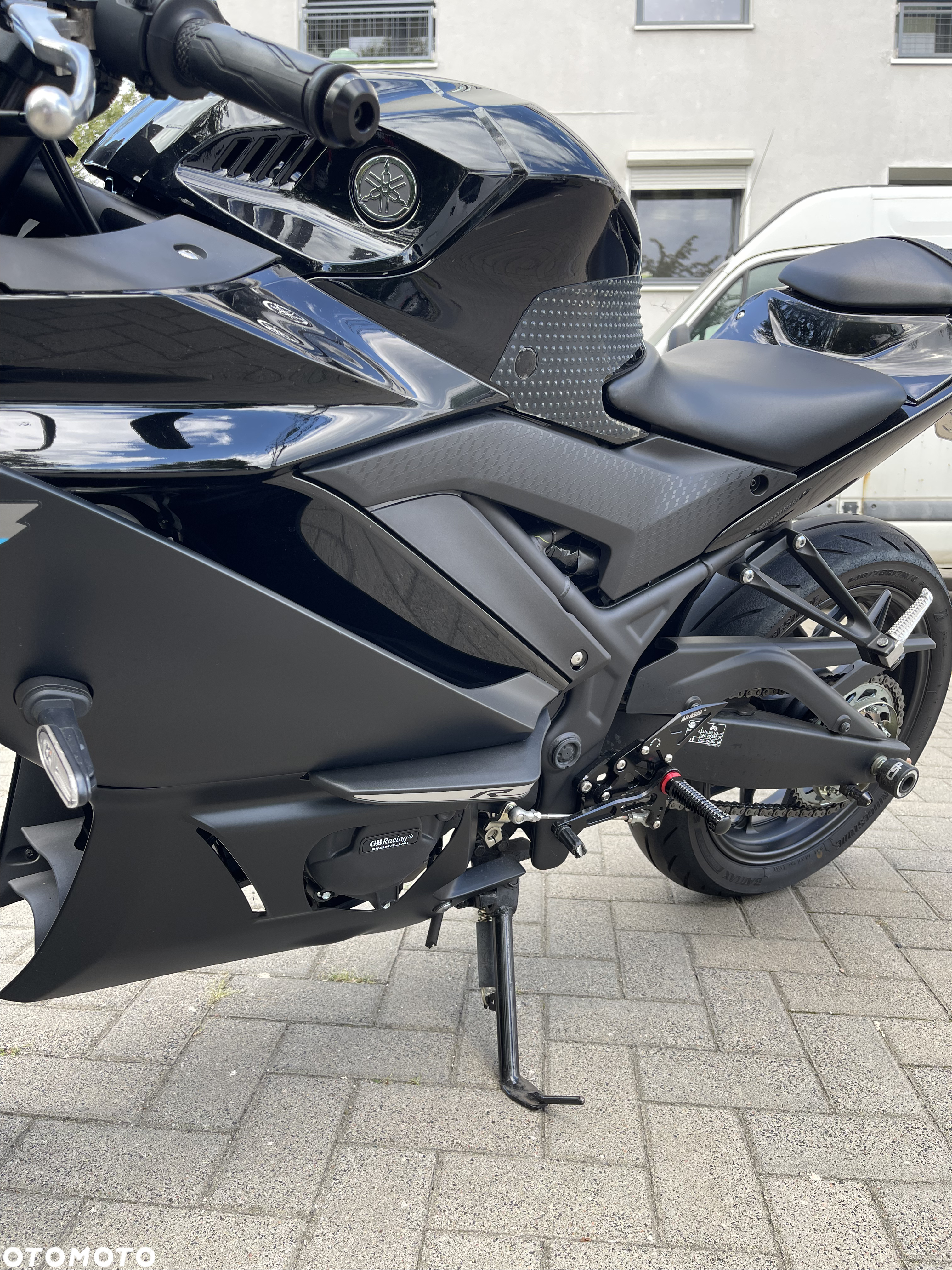 Yamaha R3 - 8