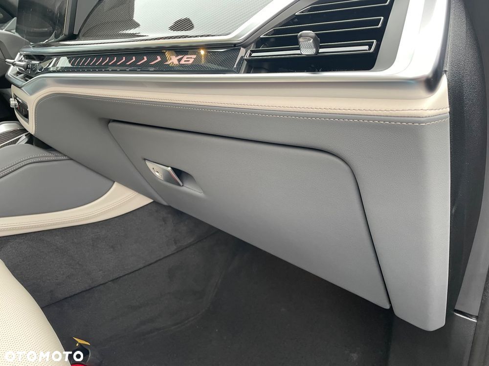 BMW X6 - 19