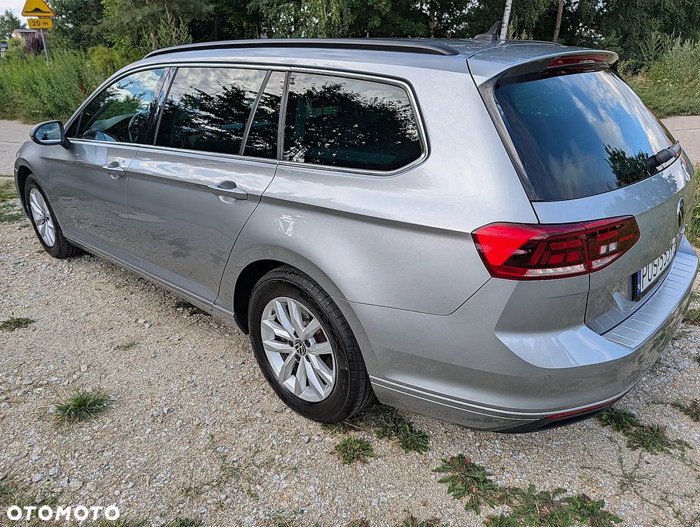 Volkswagen Passat 2.0 TDI SCR DSG - 12