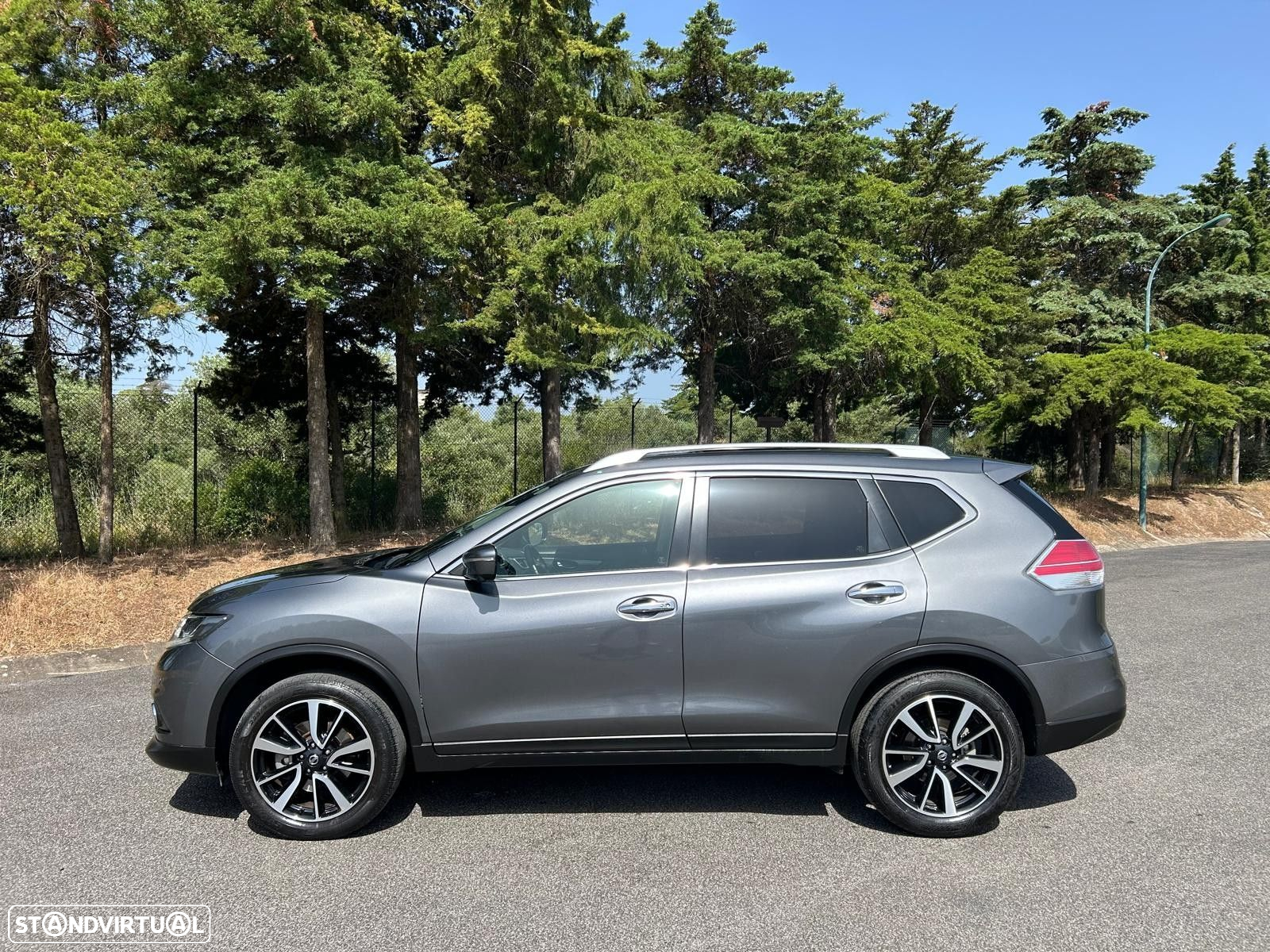 Nissan X-Trail 1.6 dCi N-Connecta - 4