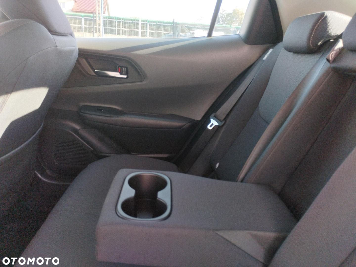 Toyota Prius - 10