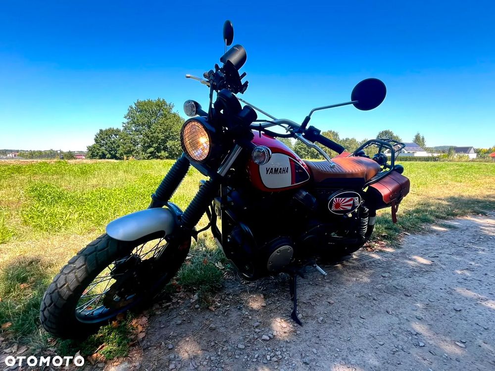 Yamaha SCR - 3