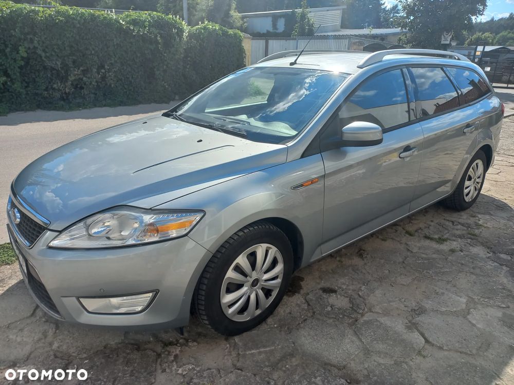 Ford Mondeo 2.0 TDCi Ambiente - 3