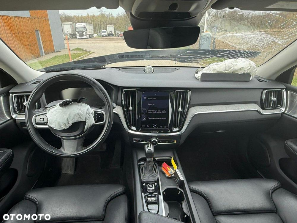 Volvo V60 Cross Country D4 AWD Geartronic Pro - 20