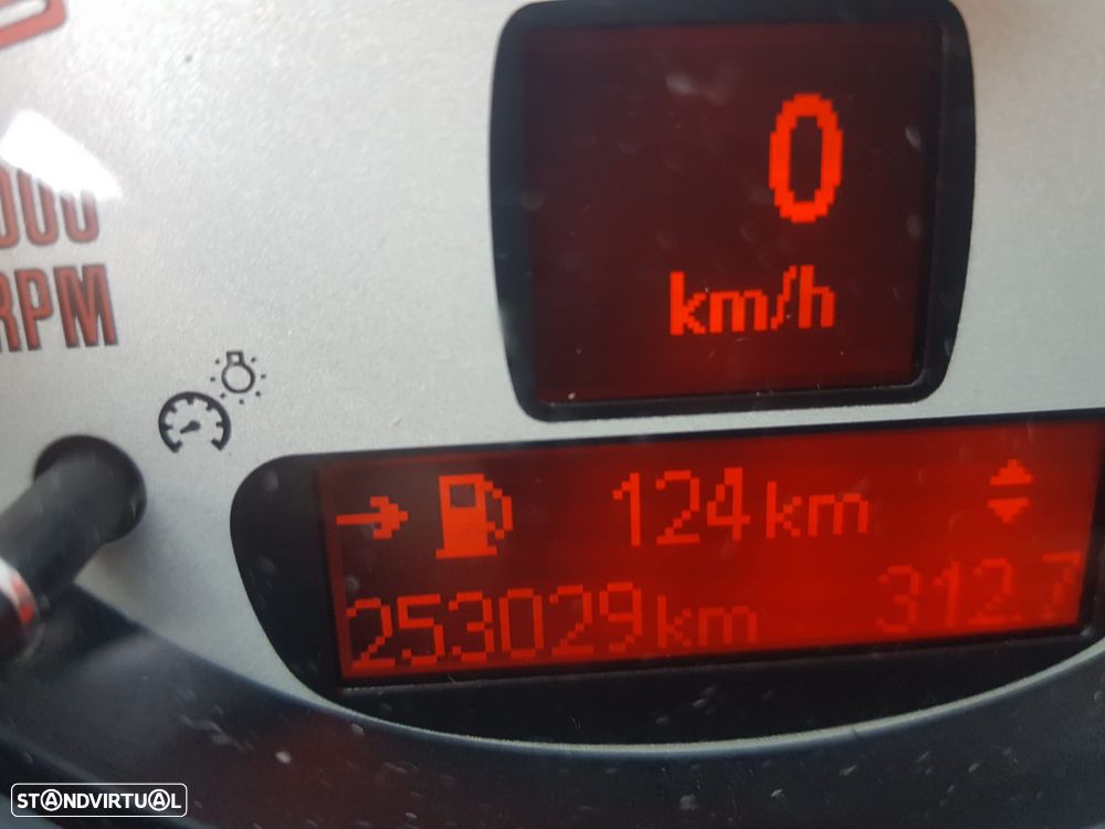 MINI Countryman Cooper D - 9