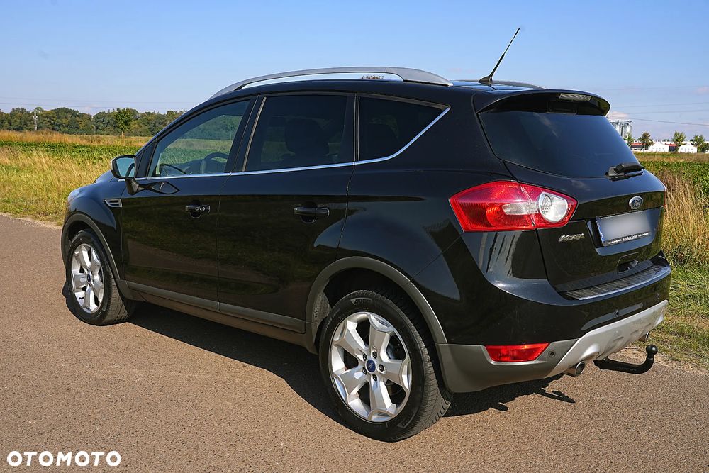 Ford Kuga 2.0 TDCi 4x4 Titanium - 10