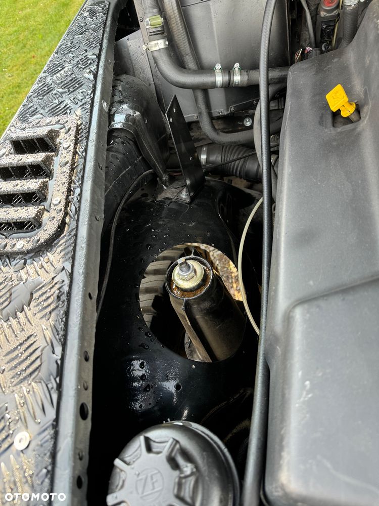 Land Rover Defender 2.5 TDI doublecab - 8