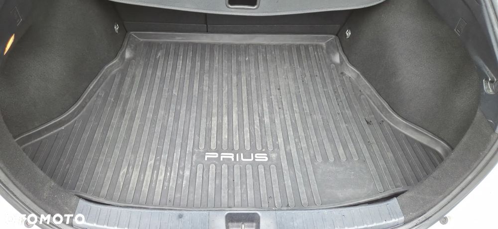 Toyota Prius - 18