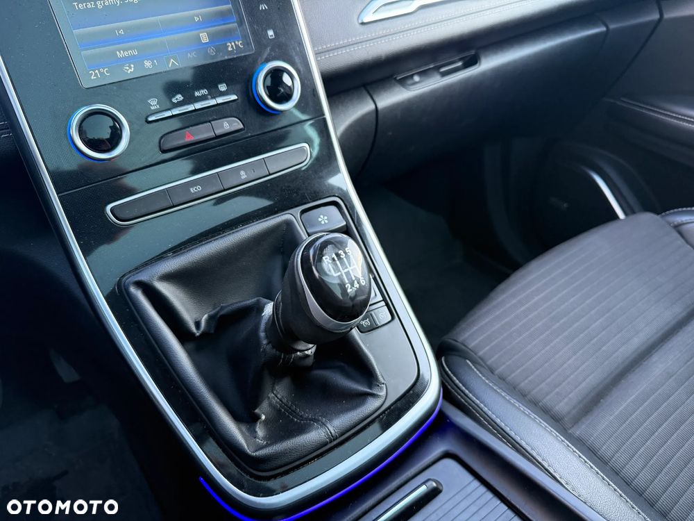 Renault Scenic 1.6 dCi Bose - 21