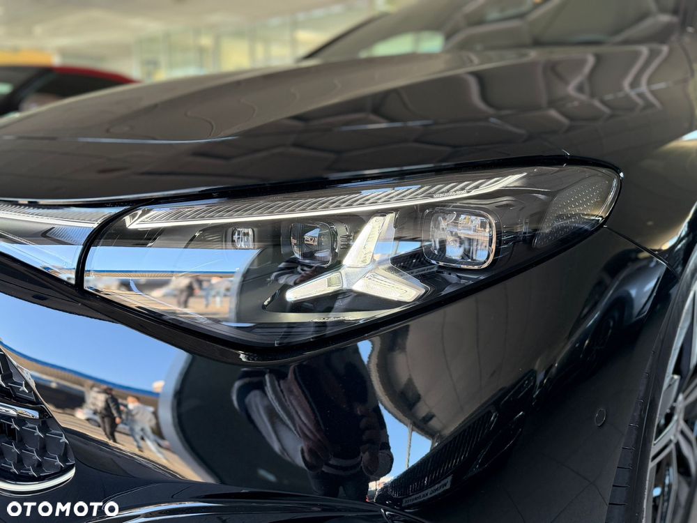 Mercedes-Benz CLA 200 mHEV 8G-DCT - 10