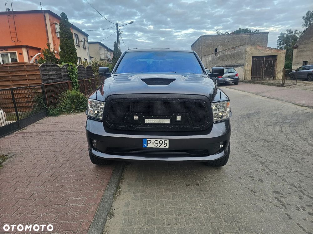 Dodge RAM 1500 5.7 4x4 - 1