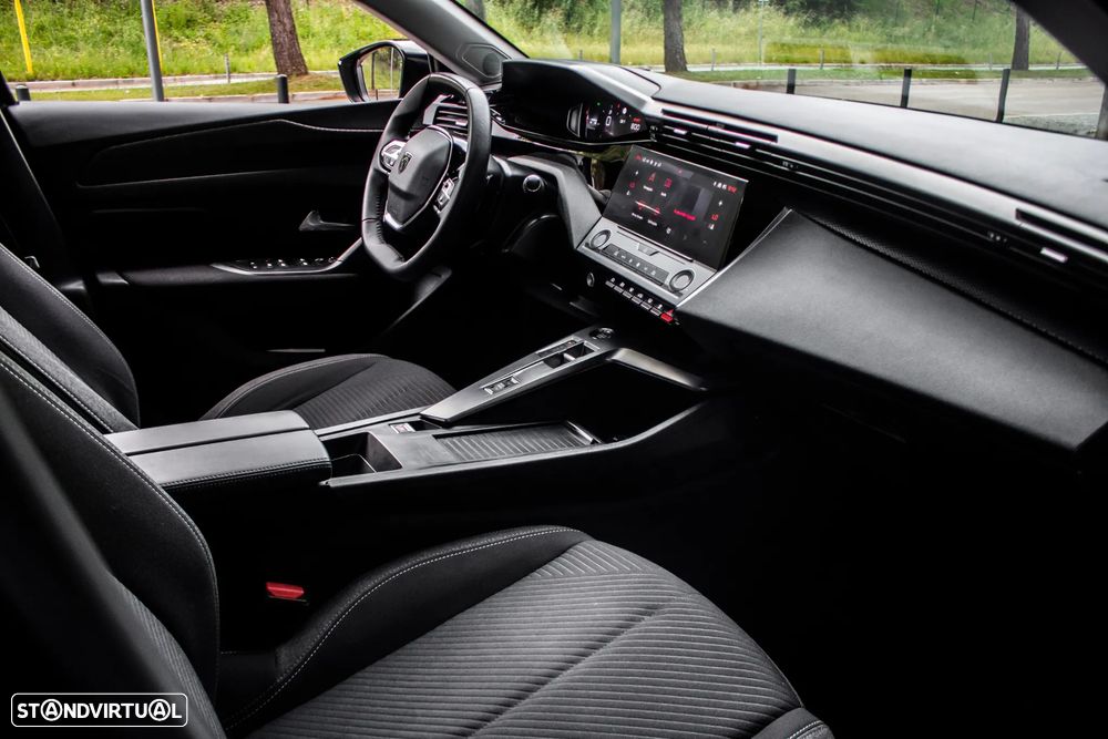 Peugeot 308 SW 1.5 BlueHDi Active EAT8 - 29