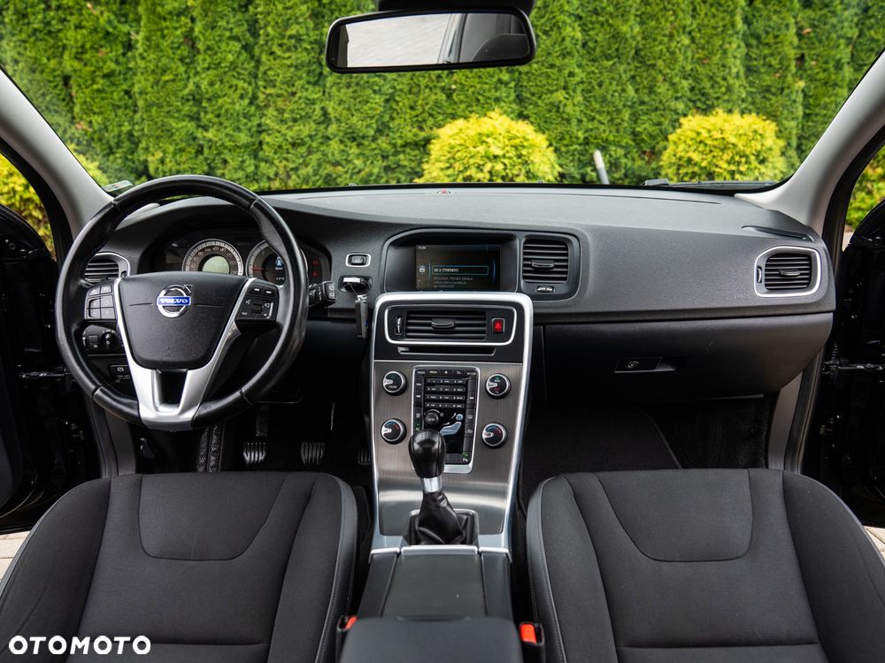 Volvo V60 D4 Business Edition - 31