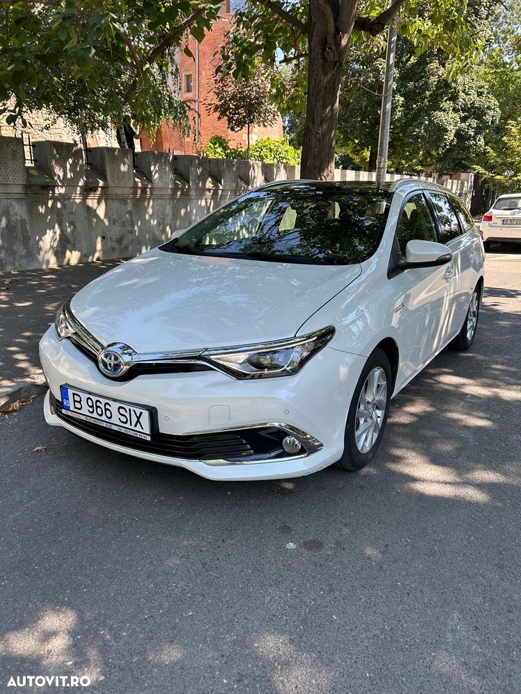 Toyota Auris 1.8 L VVT-i Sol+ - 27
