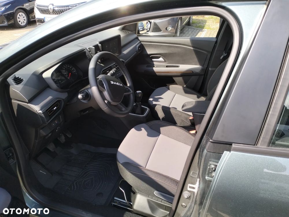 Dacia Sandero - 9