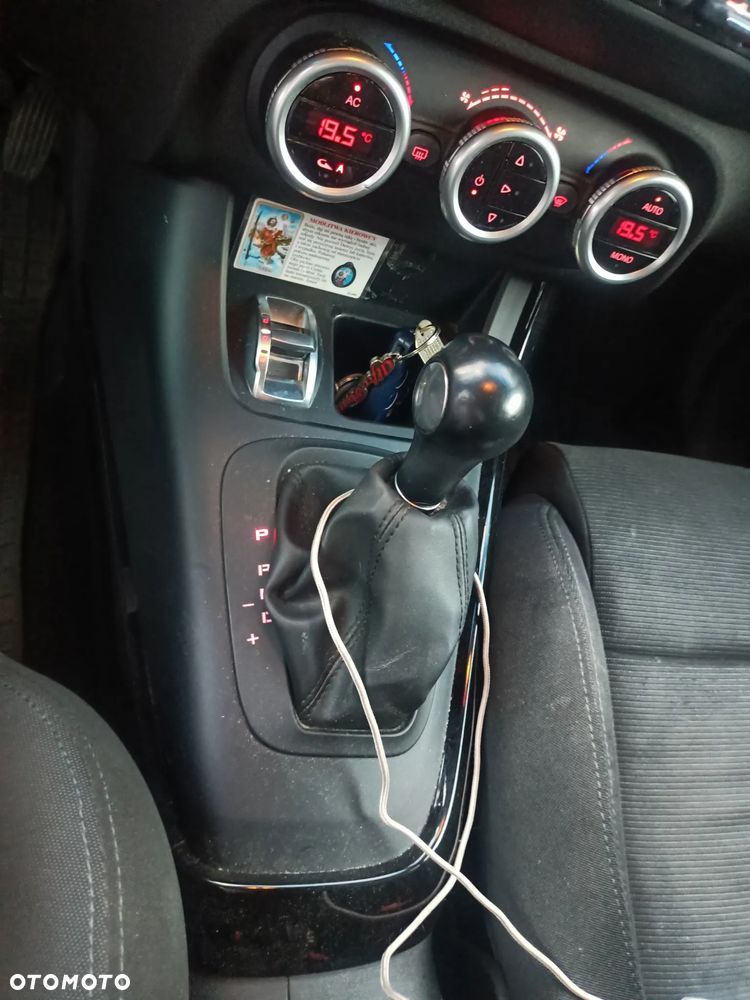 Alfa Romeo Giulietta 2.0 JTDM Progression TCT - 4