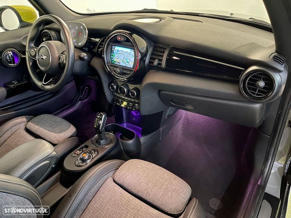 MINI 3 Portas Cooper SE Classic - 16