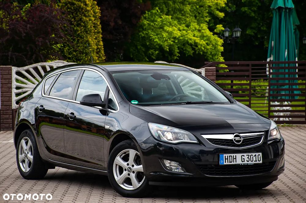 Opel Astra 1.6 Turbo Edition Sport - 19