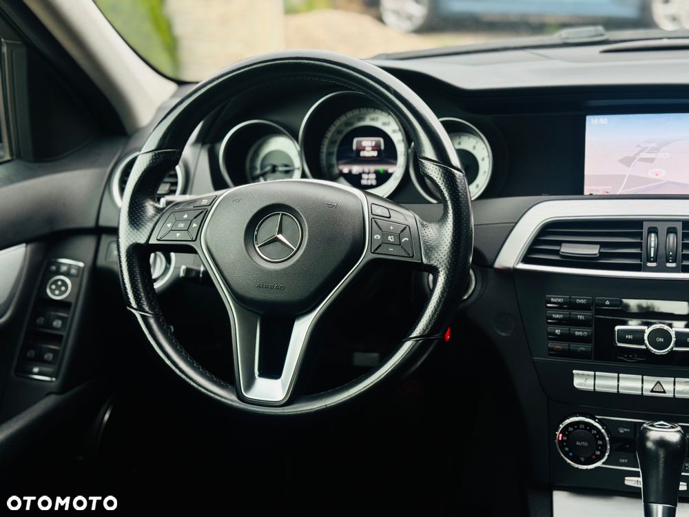 Mercedes-Benz Klasa C - 35