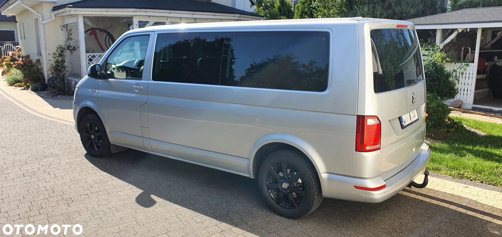 Volkswagen Caravelle 2.0 TDI L2 Comfortline - 5