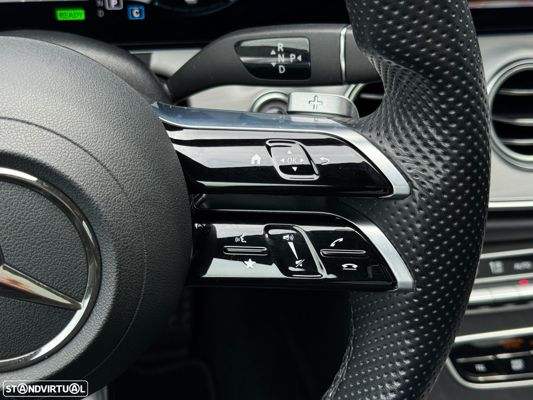 Mercedes-Benz E 300 e AMG Line - 42