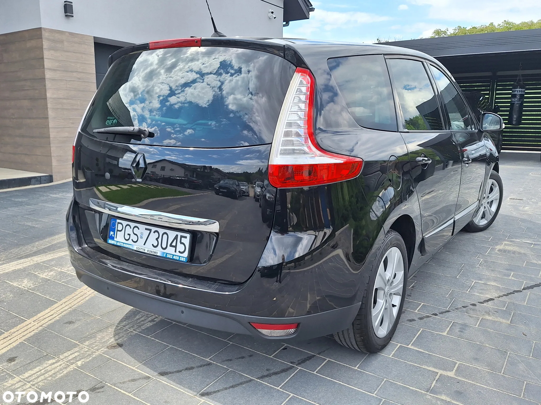 Renault Grand Scenic Gr 1.4 16V TCE Bose Edition - 9