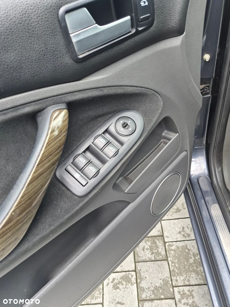 Ford Focus C-Max 1.8 Ghia - 7