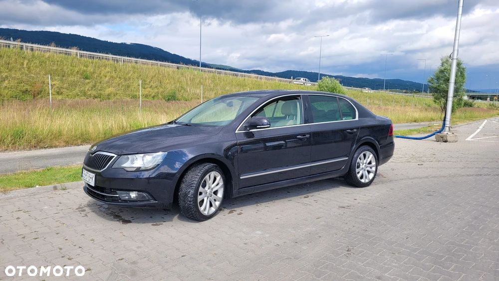 Skoda Superb 3.6 FSI 4x4 Elegance DSG - 8