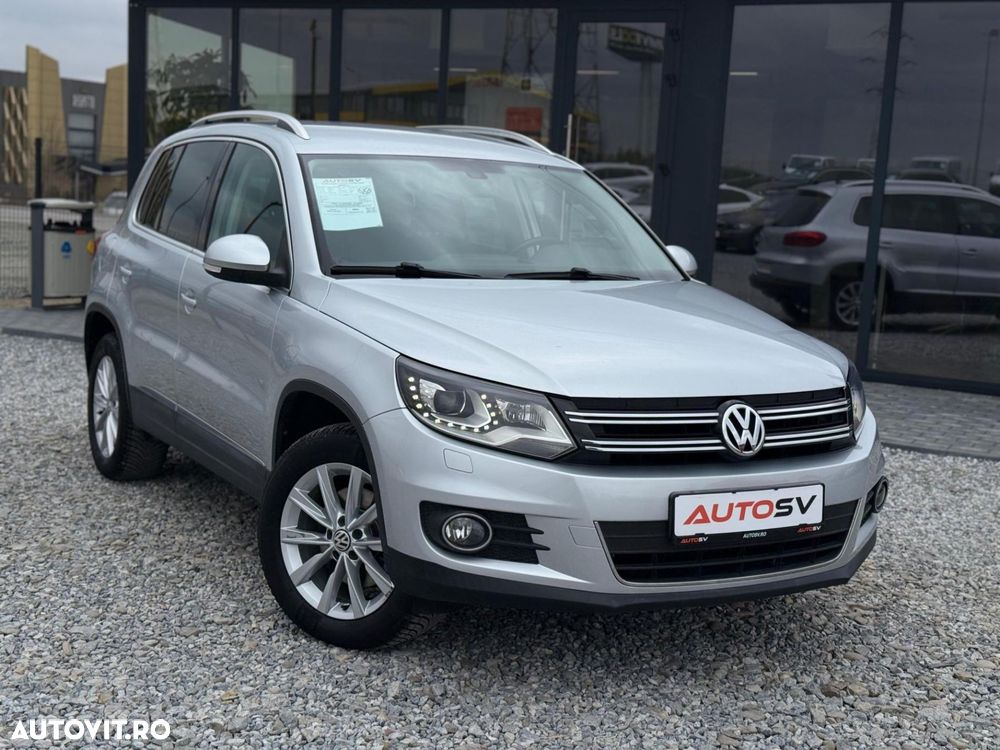 Volkswagen Tiguan - 1