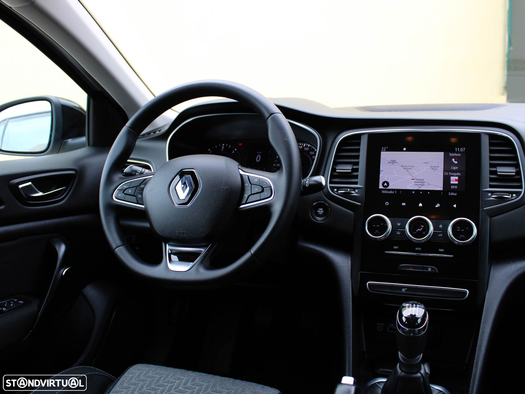 Renault Mégane Sport Tourer 1.5 Blue dCi Limited - 23