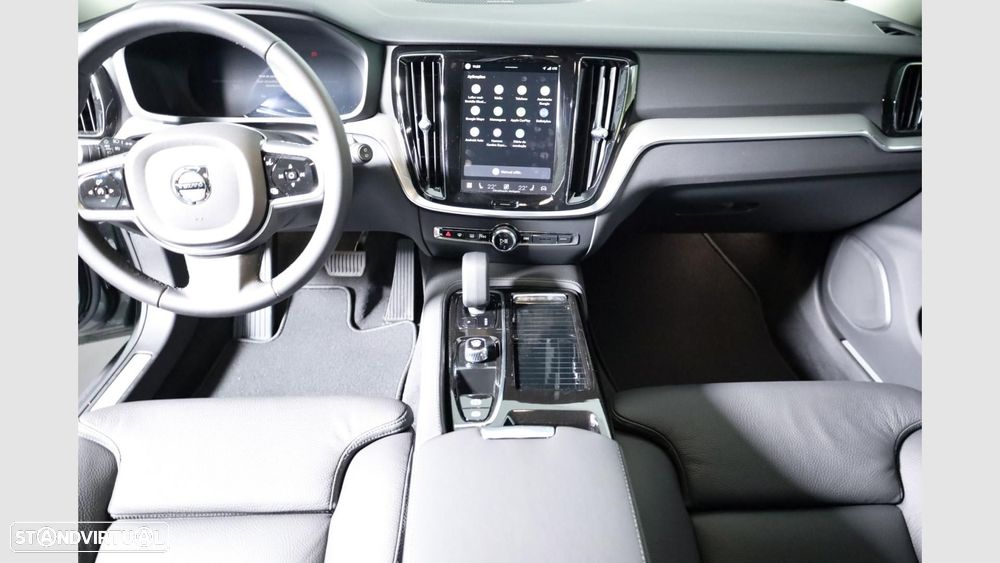 Volvo V60 2.0 T6 AWD TE Plus Dark - 16