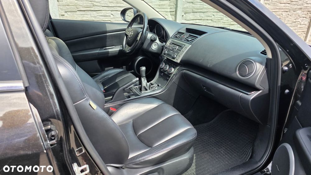 Mazda 6 2.0 CD Exclusive + - 17