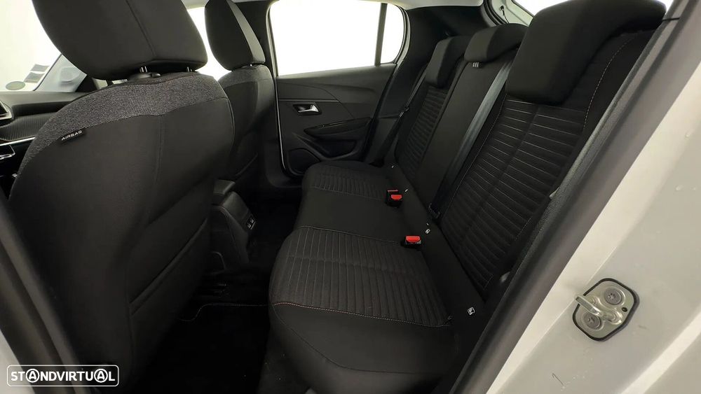 Peugeot e-208 50 kWh Active Pack - 44