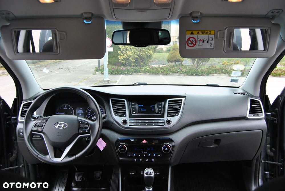 Hyundai Tucson blue 1.7 CRDi 2WD Style - 22