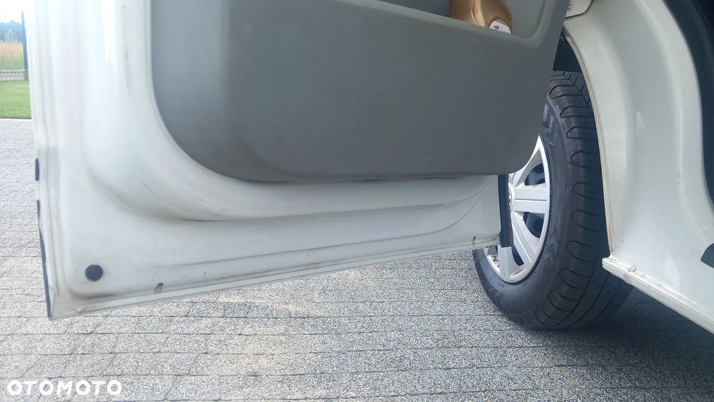 Volkswagen Transporter - 8