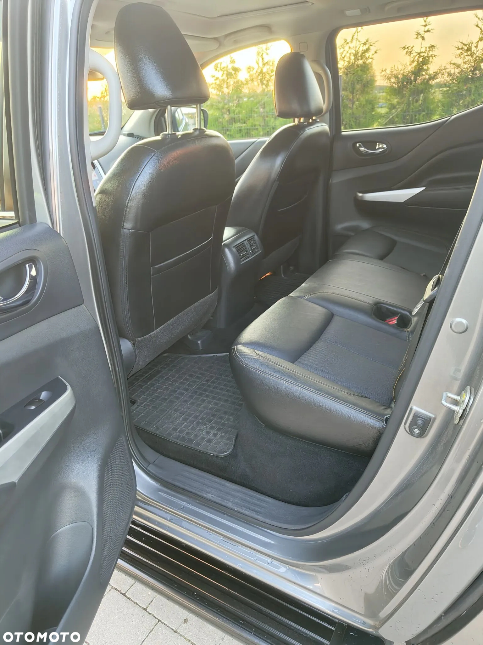 Nissan Navara - 11