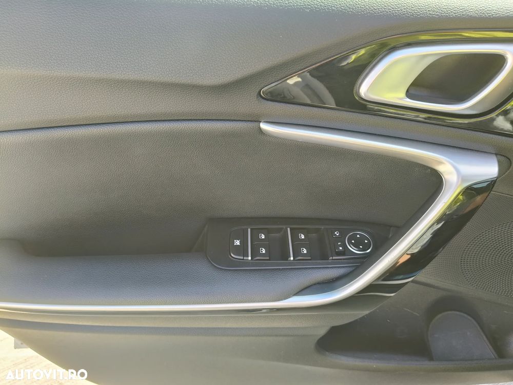 Kia XCeed - 6