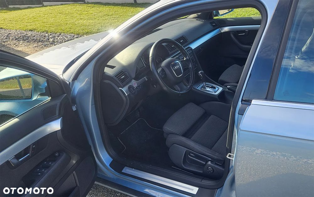 Audi A4 Avant 1.8T Multitronic - 9