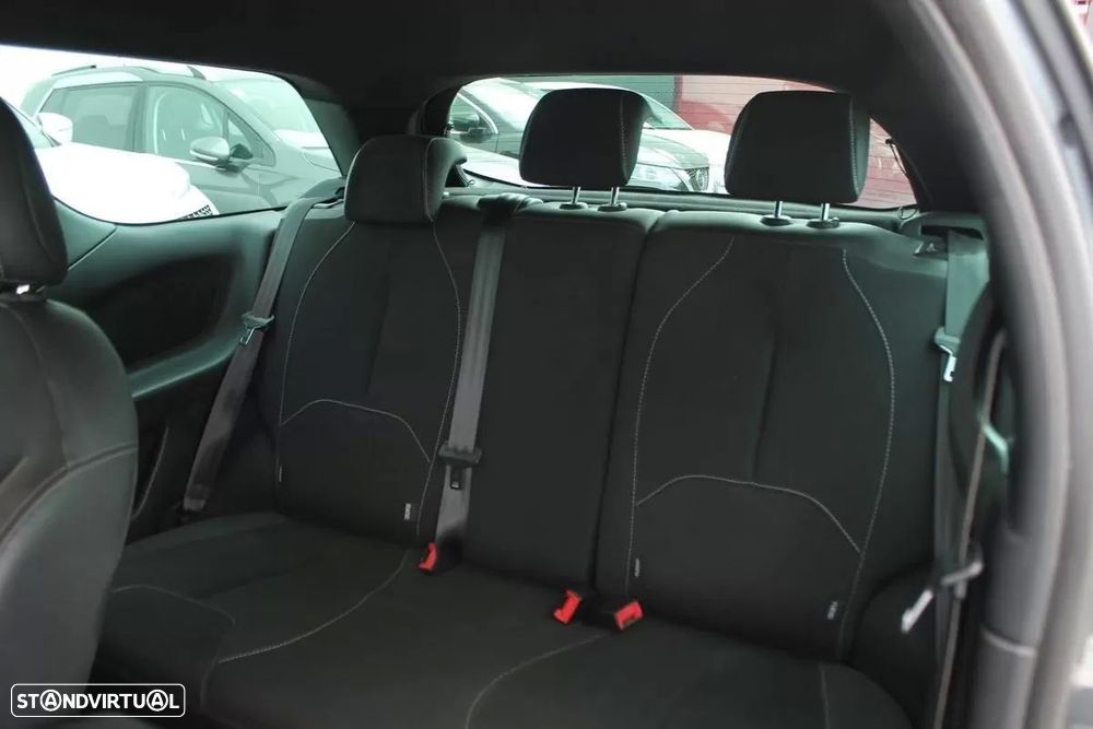 Citroën DS3 1.6 HDi Airdream So Chic - 16