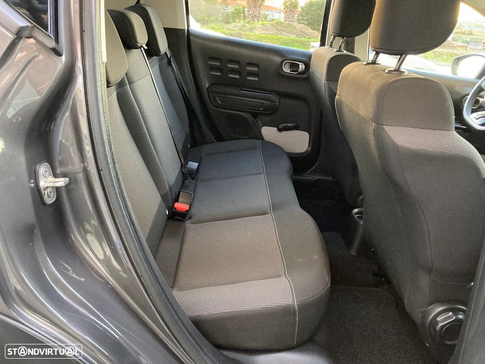 Citroën C3 1.2 PureTech Shine EAT6 - 32