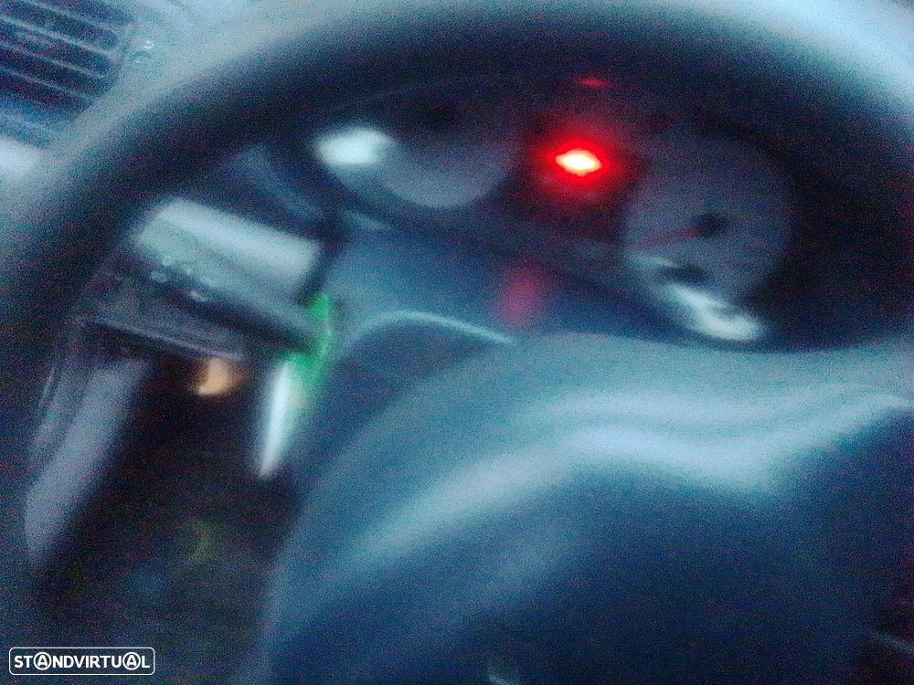 Renault Clio 1.9 D RN - 11