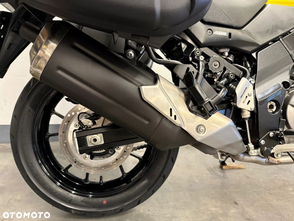 Suzuki V-STROM - 19