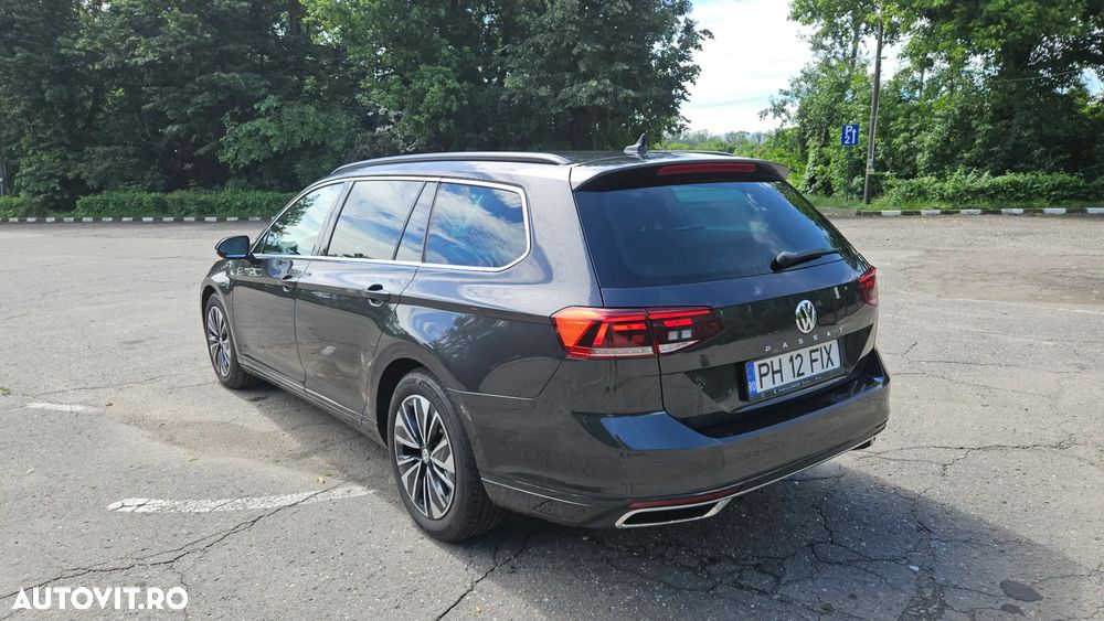 Volkswagen Passat 1.6 TDI SCR DSG Business - 4