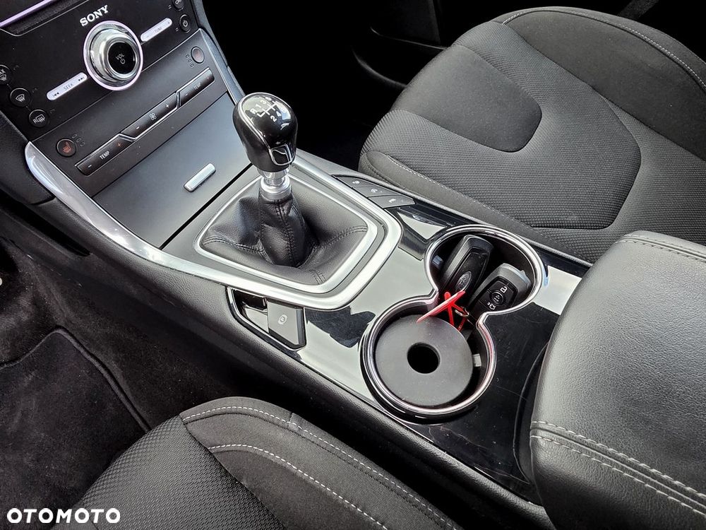 Ford S-Max 2.0 TDCi Titanium - 20