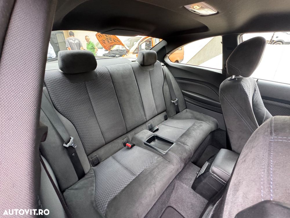 BMW Seria 2 218i Sport Line - 18