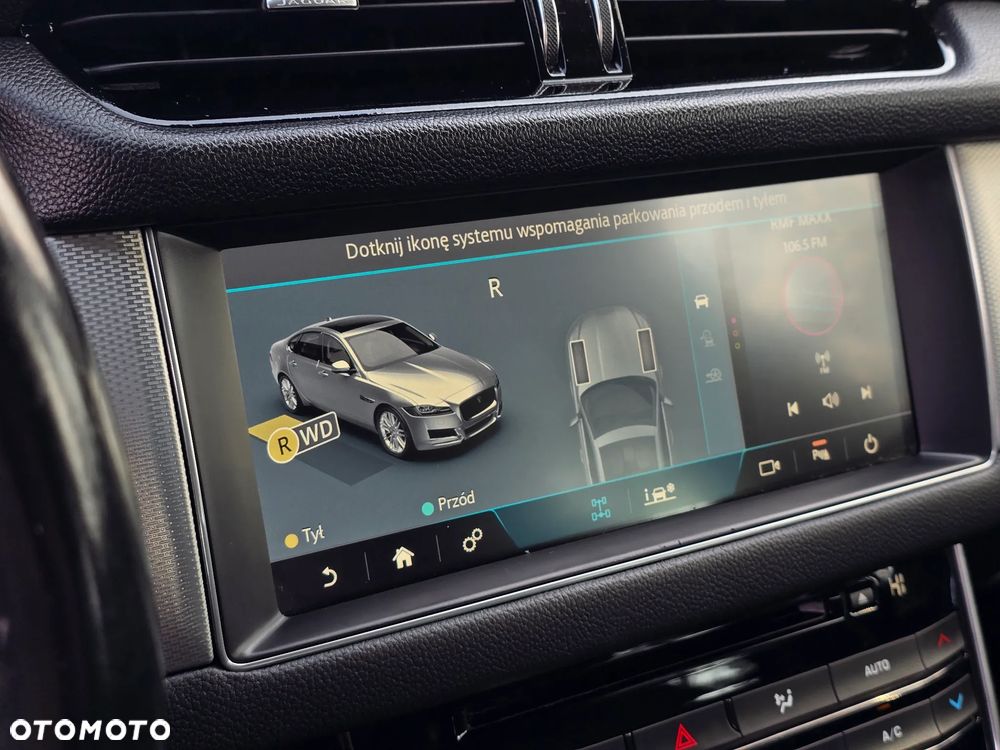 Jaguar XF 20d AWD Prestige - 9