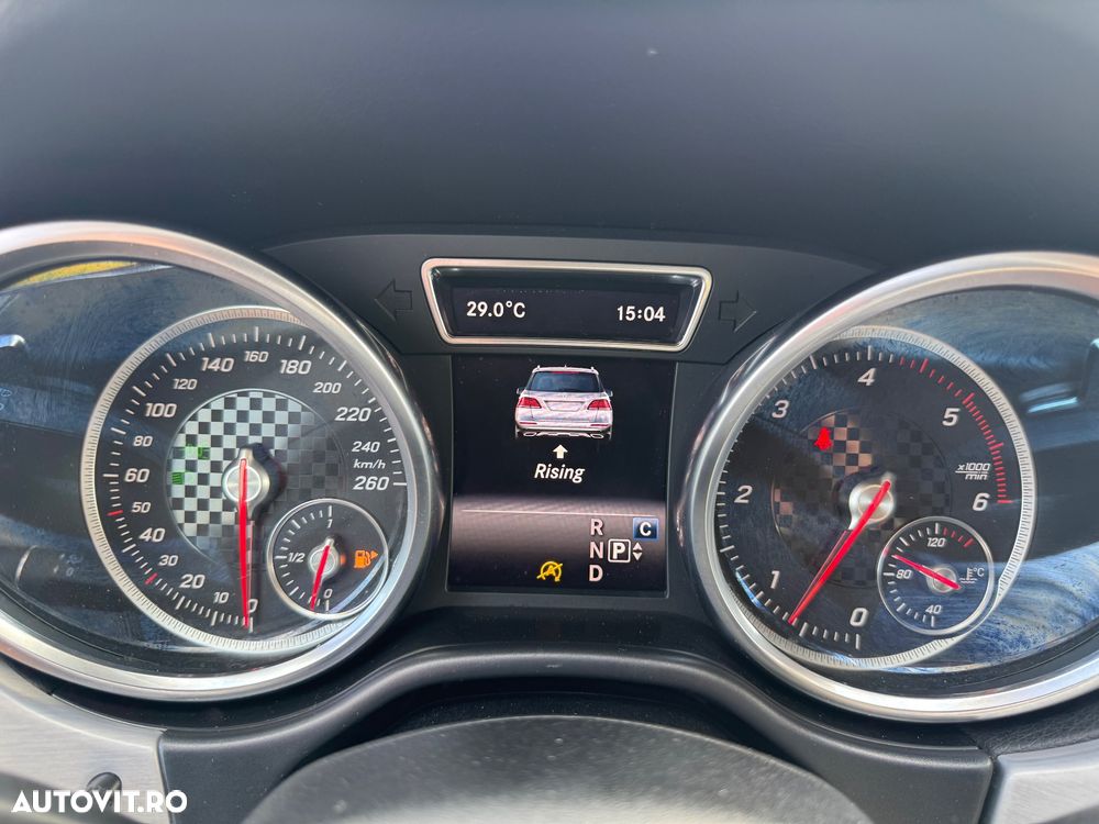 Mercedes-Benz GLE 350 d 4Matic 9G-TRONIC AMG Line - 30