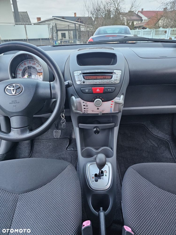 Toyota Aygo Multi Mode City - 16